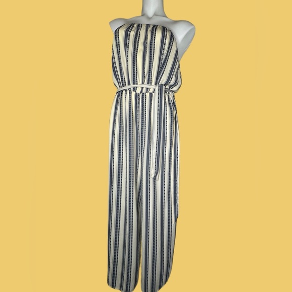 Lush | Striped Strapless Wide-Leg Jumpsuit Cream and Black Size Small - Picture 1 of 6